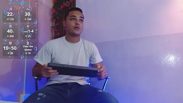 studentdeivy_'s cam snapshot