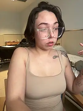 Kitty5348's cam snapshot