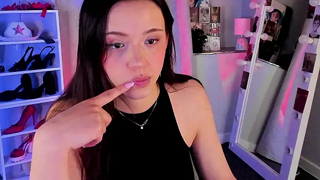 Sahara_Shields's cam snapshot