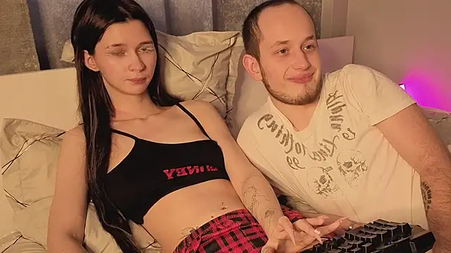 Pearl_couple live sex cam