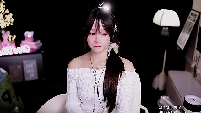 coward_by live sex cam