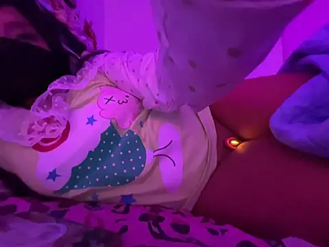 Onlypawzz live sex cam