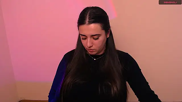 AlinaDoll_ live sex cam