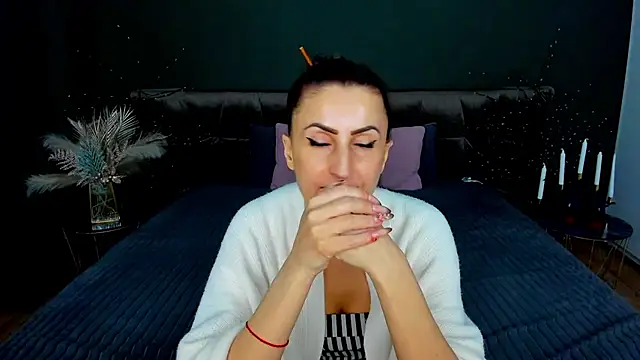 Rebecca_Diamond live sex cam