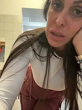 AmandaArt live sex cam