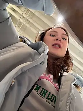 Dina_Tease live sex cam