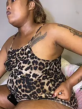 BADFATASS85's cam snapshot