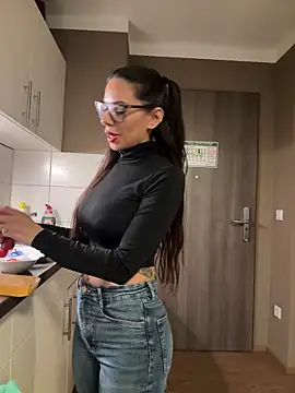 Teparolaverga1990's cam snapshot