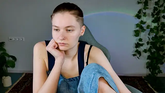 LadyLolipop_'s cam snapshot