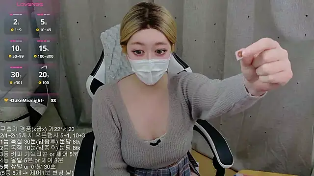 Kititi0x0 live sex cam