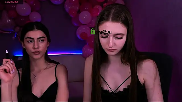 nekky_mouse live sex cam