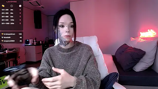 Tanya_M live sex cam