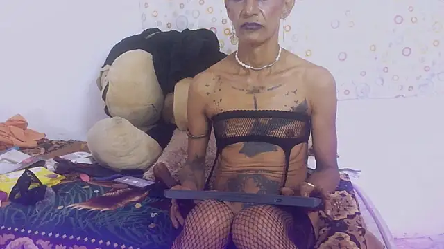 Lobaveterana_sex live sex cam