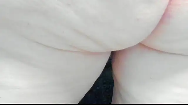 KurvyKandie live sex cam