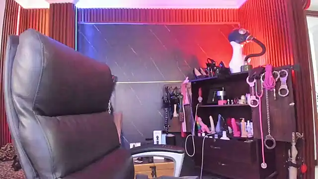 XiaQueen live sex cam