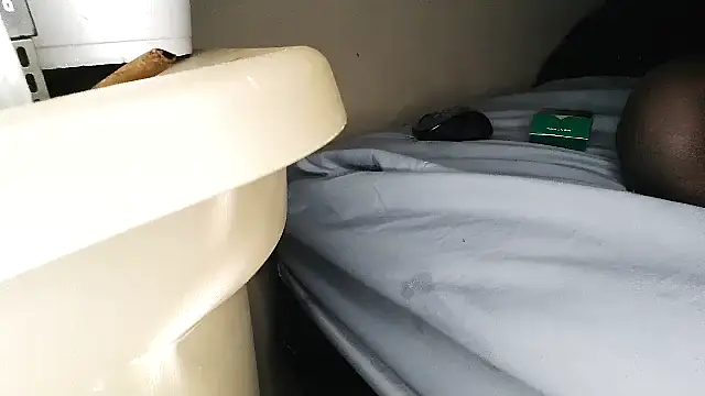 RinsingWood84 live sex cam