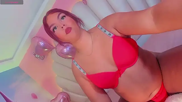 Maia_Hotts live sex cam