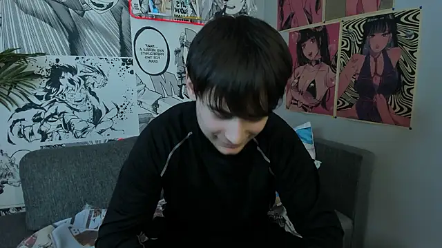 AlejandroEllias live sex cam