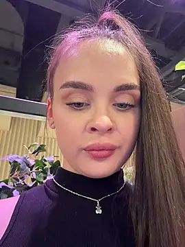 KristiRich live sex cam