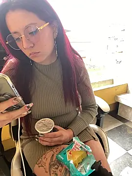 Zoe_firee's cam snapshot