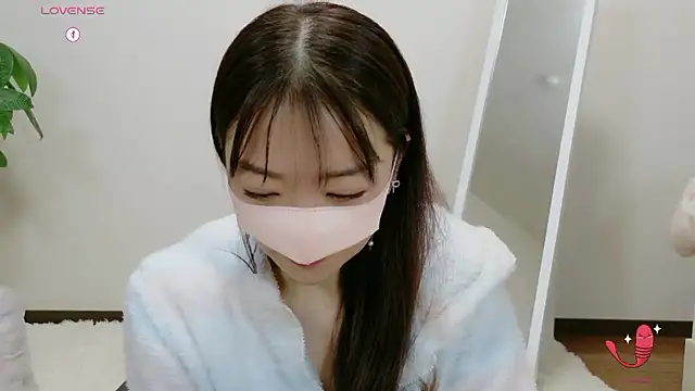 momochan88 live sex cam