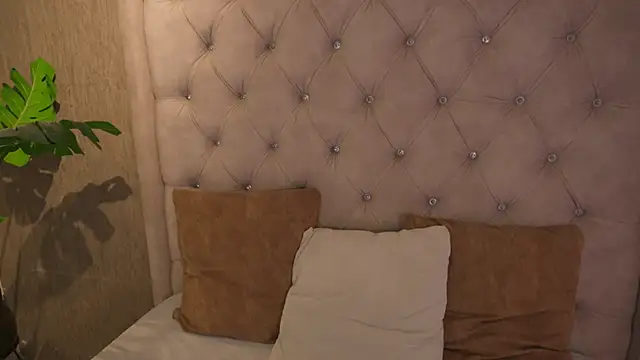 Aitana_Jhons's cam snapshot