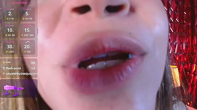 JessicaElowin's cam snapshot