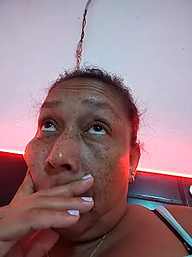 Ruby-Hot-Milf's cam snapshot