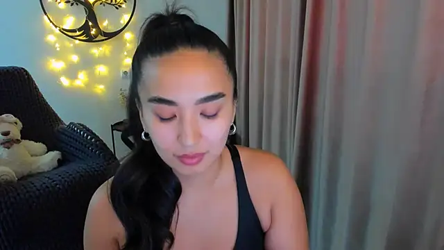 worldofkim's cam snapshot