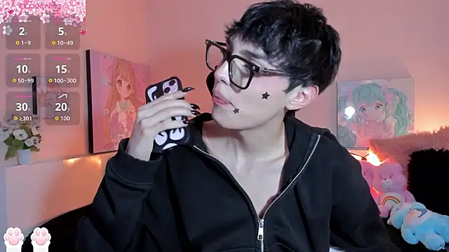 Strawberry_Kitty_ live sex cam