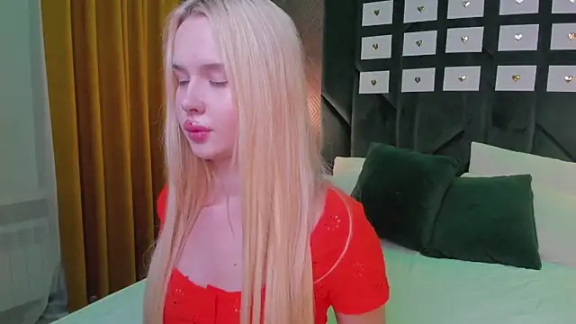 NicoletaCooper live sex cam