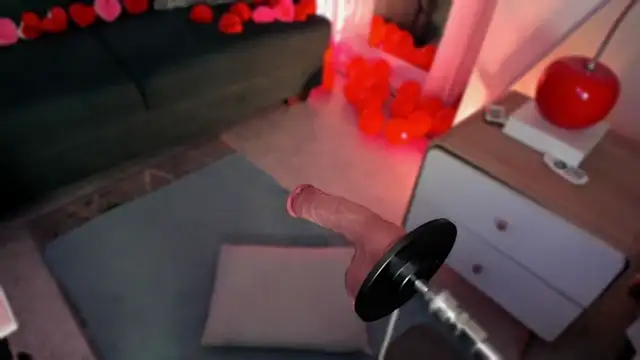 Nicolle_W's cam snapshot