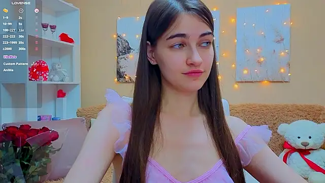 AstoriyaNight live sex cam