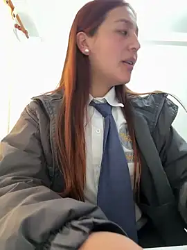 Emily-7_ live sex cam