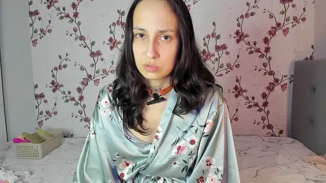 Alisagold90's cam snapshot