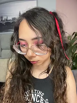 alicia-petite live sex cam