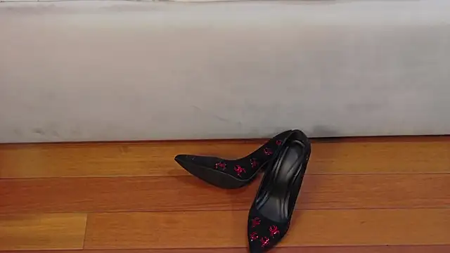 AryaEve's cam snapshot