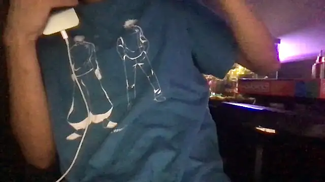 twink69Finger live sex cam