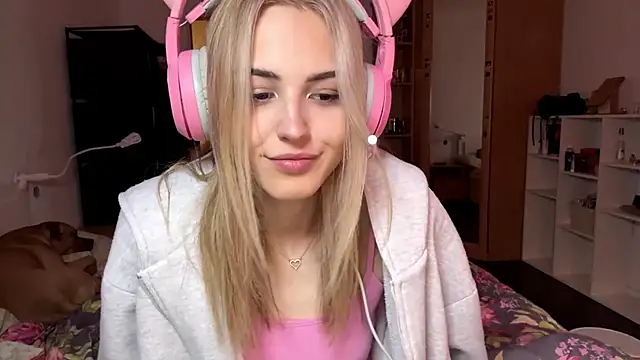 Evva_mayy's cam snapshot