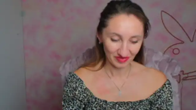 Diana_Sweeet_'s cam snapshot