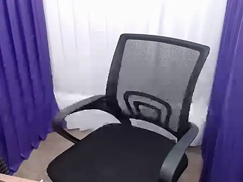 Lovely_apple19 live sex cam