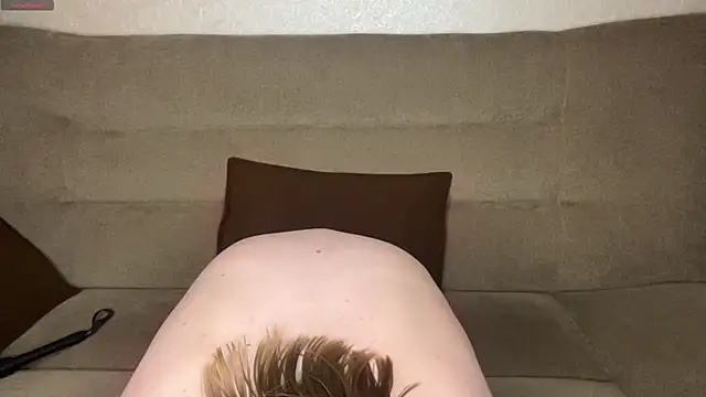 MoiraHavins live sex cam