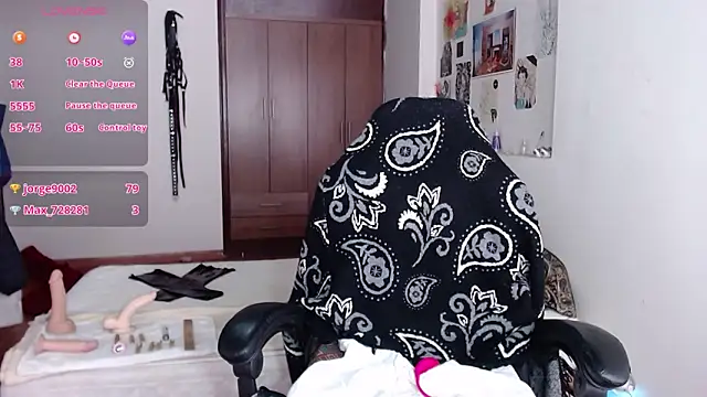 Amahd696's cam snapshot