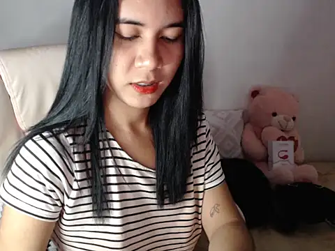 TransPetite1 live sex cam