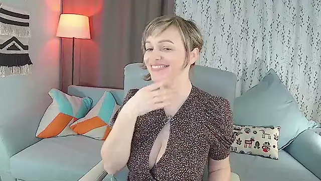 SweetEye live sex cam