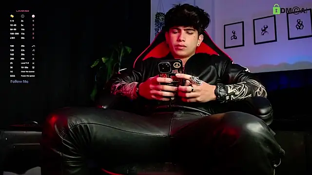 LyleBennett_'s cam snapshot