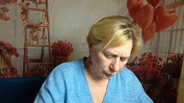 MarynaSpotif's cam snapshot