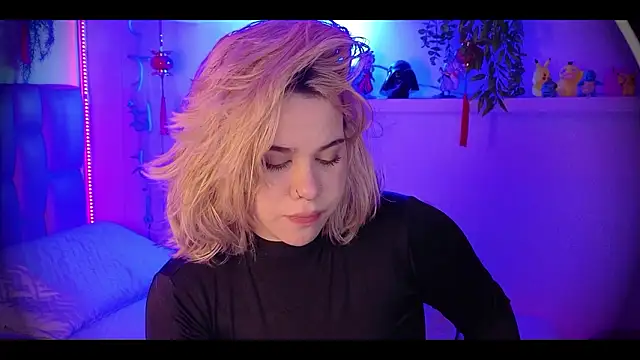 albaismynameX live sex cam