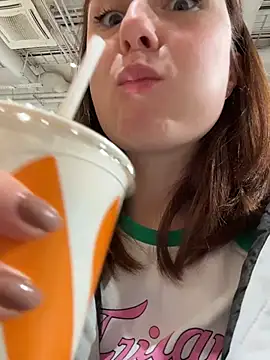 Dina_Tease live sex cam