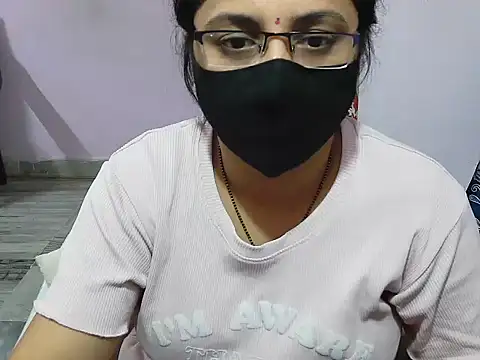 Jaanu6482 live sex cam